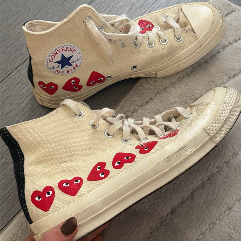 Converse Chuck Taylor All Star 70 Hi
Comme des Garcons PLAY Multi-Heart White